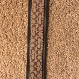 Men’s Coach belt 34. Reversible.